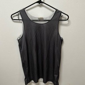 Reversible basketball practice jersey